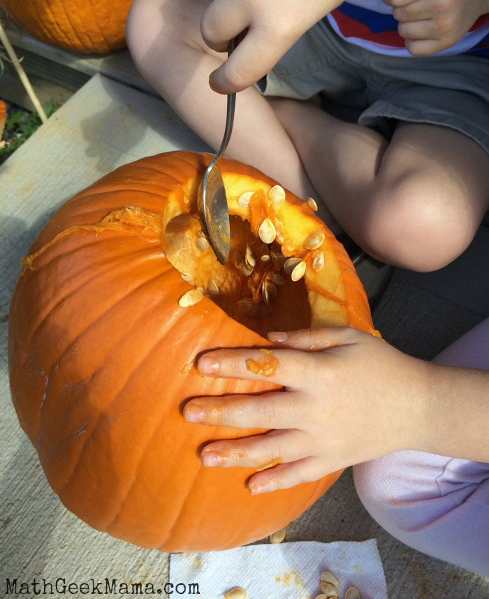 Estimating pumpkin seeds is a great hands-on math activity that really gets kids thinking about estimation and skip counting! Plus it's a great combination of math and literacy!