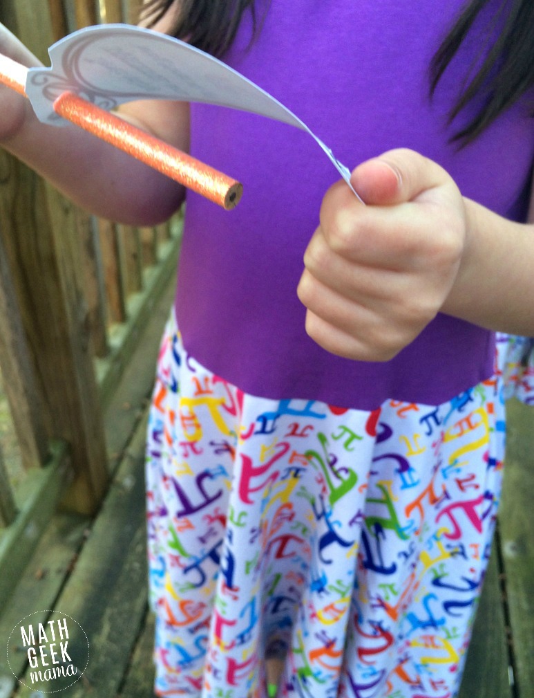 Looking for a fun and simple Pi Day Activity for kids of all ages? Celebrate an excitement for math with this Pi Day Craft for kids! It's super simple, and kids can then share the number pi and discuss math concepts with their friends. While eating pie, of course. ;)