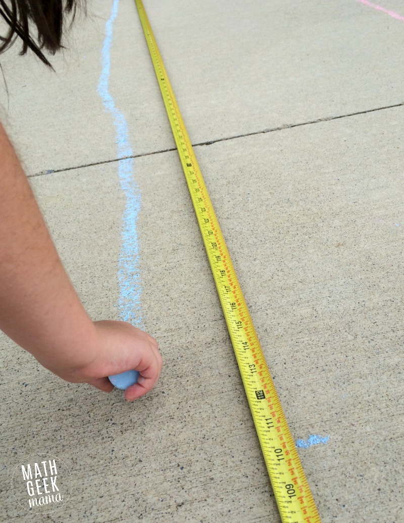 If your kids love dinosaurs, they will have a blast with this measuring activity based on the Scanorama: Dinosaurs book from Solver Dolphin Books! Explore measurement, comparing numbers, graphing and more while learning cool facts about dinosaurs!