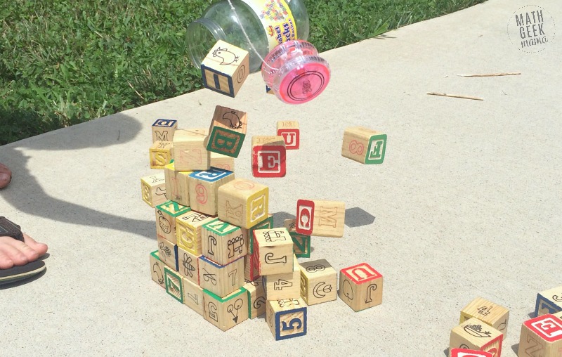 This easy subtraction game is sure to be a hit with your kids! Who doesn't love building a tower and knocking it down? Use this fun activity to model subtraction and practice writing equations. (Printable recording page included)